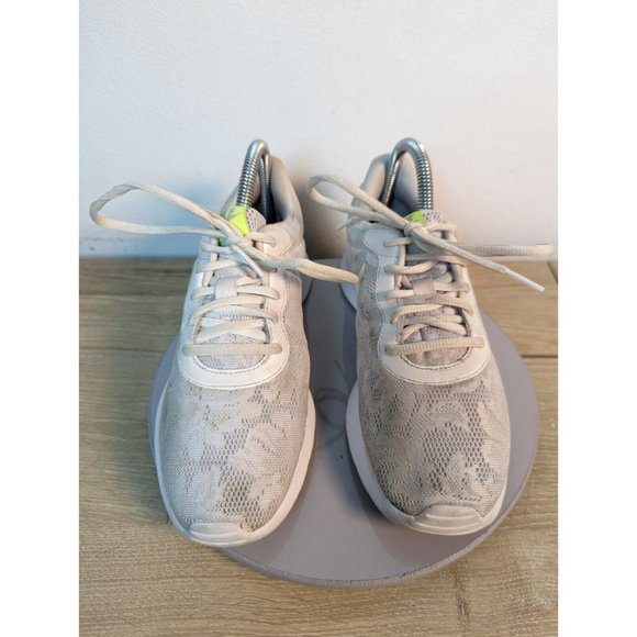 Nike Womens Tanjun Eng 902865-100 White Running Shoes Sneakers Size 7 - Picture 3 of 10